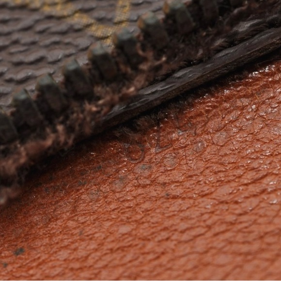 Authentic Louis Vuitton pilante monogram clutch vintage - Picture 10 of 11